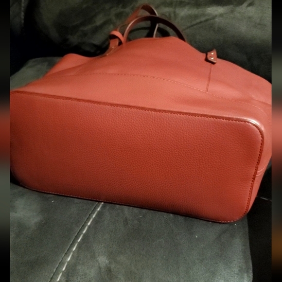 VINTAGE Limited Edition Cole Haan Leather Shoulder Bag - Picture 4 of 17